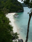 beach from trail to cave.JPG (115 KB)